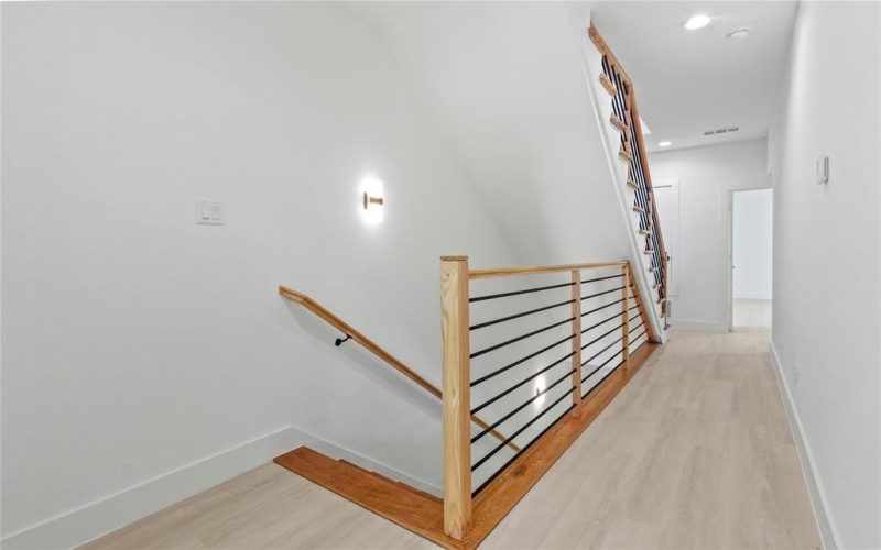 1823 Pollard Street, Dallas, TX 75208, 4 Bedrooms Bedrooms, ,5 BathroomsBathrooms,Residential,For Sale,1823 Pollard Street,21014799