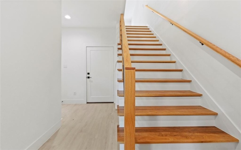 1823 Pollard Street, Dallas, TX 75208, 4 Bedrooms Bedrooms, ,5 BathroomsBathrooms,Residential,For Sale,1823 Pollard Street,21014799