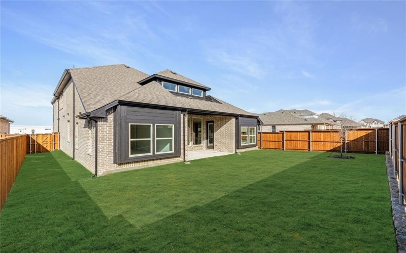 14429 Lovelace Street, Pilot Point, TX 76258, 5 Bedrooms Bedrooms, ,5 BathroomsBathrooms,Residential,For Sale,14429 Lovelace Street,0,21015369