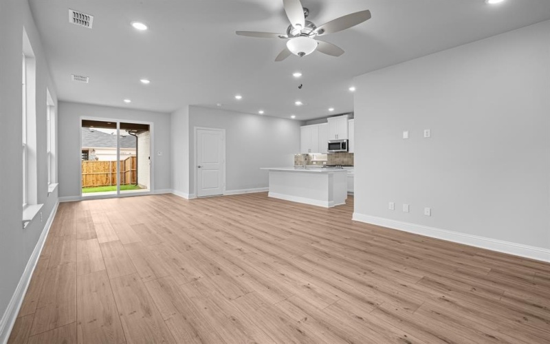 11515 Pinto Street, Frisco, TX 75035, 4 Bedrooms Bedrooms, ,3 BathroomsBathrooms,Residential,For Sale,11515 Pinto Street,21015594