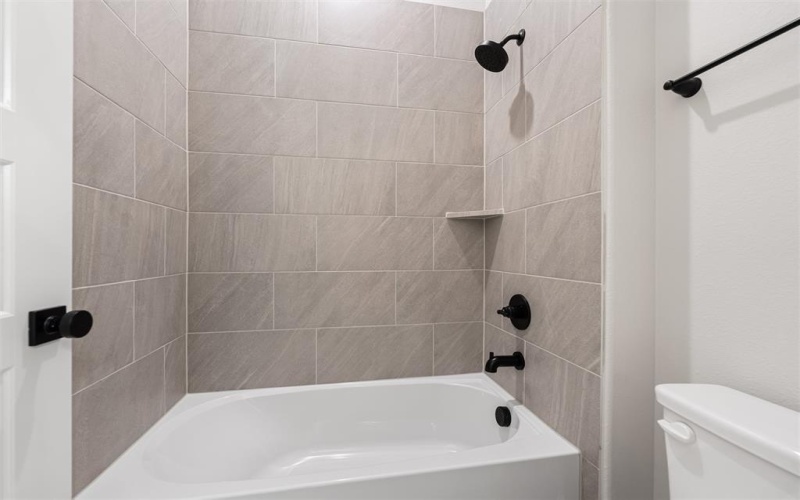 12108 Crystal Drive, Krum, TX 76249, 4 Bedrooms Bedrooms, ,3 BathroomsBathrooms,Residential,For Sale,12108 Crystal Drive,0,21015635