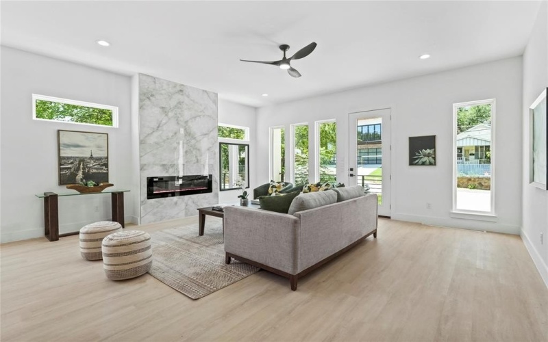 1821 Pollard Street, Dallas, TX 75208, 4 Habitaciones Habitaciones , ,5 BañosBaños,Residential,En Venta,1821 Pollard Street,0,21015699