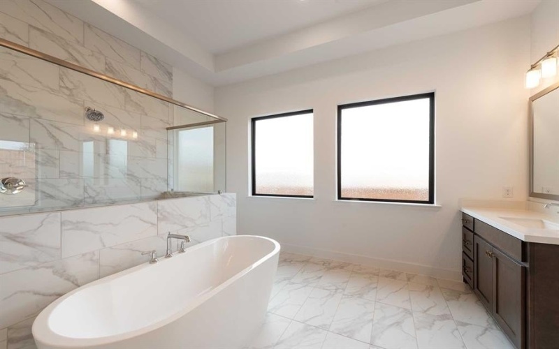 1219 Arbor Creek Drive, Lakewood Village, TX 75068, 4 Bedrooms Bedrooms, ,5 BathroomsBathrooms,Residential,For Sale,1219 Arbor Creek Drive,0,21015765