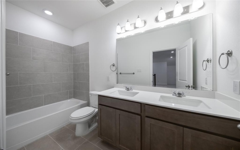 102 National Court, Forney, TX 75126, 5 Habitaciones Habitaciones , ,3 BañosBaños,Residential,En Venta,102 National Court,0,21015768