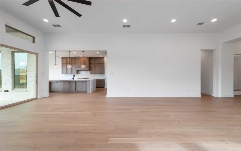 1413 Hidden Cove Drive, Lakewood Village, TX 75068, 4 Habitaciones Habitaciones , ,3 BañosBaños,Residential,En Venta,1413 Hidden Cove Drive,0,21015958