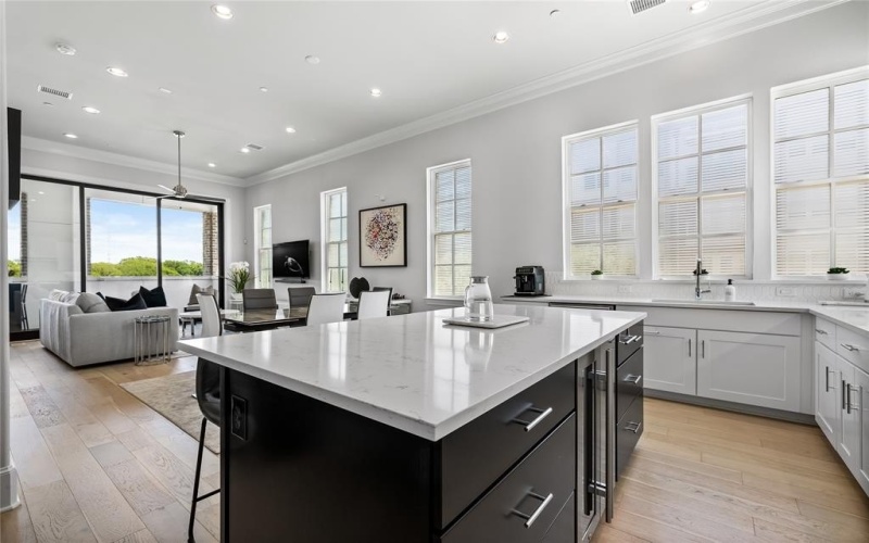 5440 Tomlinson Drive, Irving, TX 75039, 3 Habitaciones Habitaciones , ,3 BañosBaños,Residential,En Venta,5440 Tomlinson Drive,0,21015974