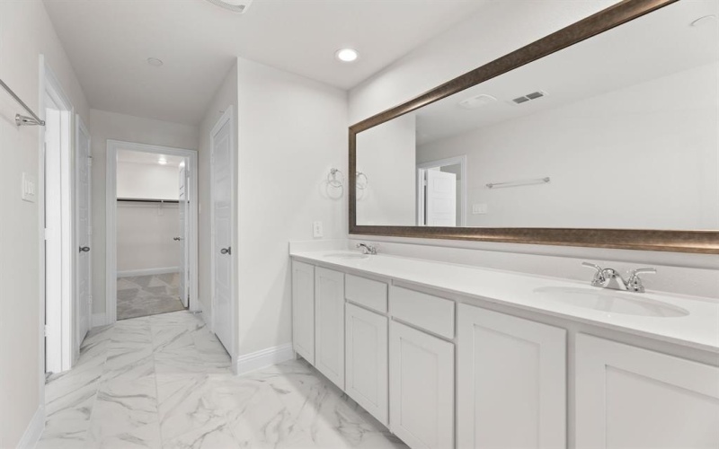 670 Sandiford, Mansfield, TX 76063, 3 Habitaciones Habitaciones , ,2 BañosBaños,Residential,En Venta,670 Sandiford,0,21016046