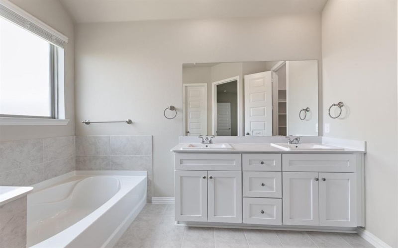2121 Jade Forest Lane, Mesquite, TX 75181, 4 Habitaciones Habitaciones , ,3 BañosBaños,Residential,En Venta,2121 Jade Forest Lane,21016140