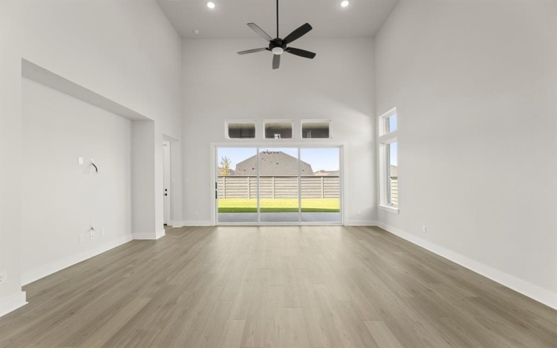 7257 Ladybug, Little Elm, TX 76227, 5 Bedrooms Bedrooms, ,3 BathroomsBathrooms,Residential,For Sale,7257 Ladybug,0,21016189
