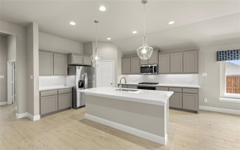 114 Emperor Oak Court, Balch Springs, TX 75181, 4 Habitaciones Habitaciones , ,2 BañosBaños,Residential,En Venta,114 Emperor Oak Court,0,21016246