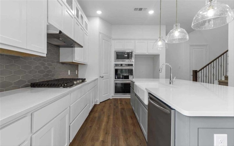 1801 Lambs Ear Lane, Aubrey, TX 76227, 4 Habitaciones Habitaciones , ,3 BañosBaños,Residential,En Venta,1801 Lambs Ear Lane,21016266