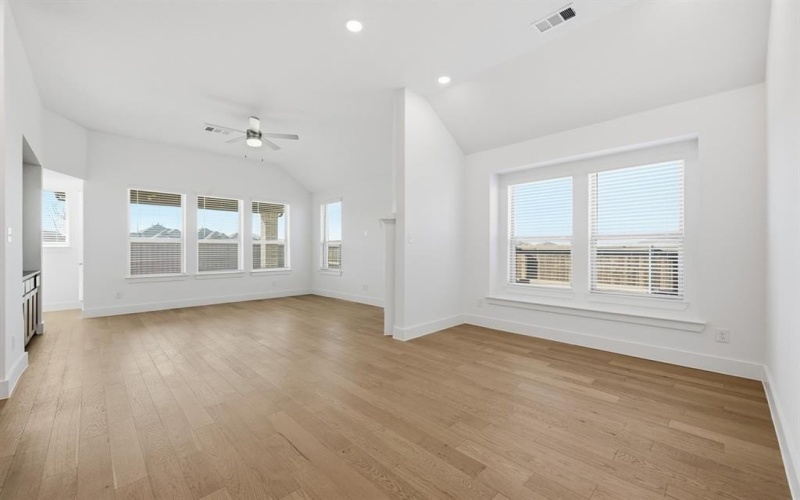 3709 American Paint Drive, Aubrey, TX 76227, 4 Habitaciones Habitaciones , ,3 BañosBaños,Residential,En Venta,3709 American Paint Drive,0,21016324