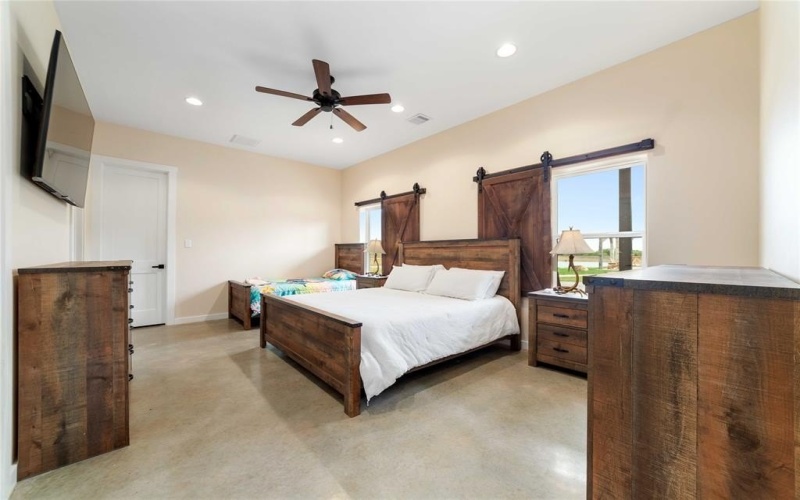 12601 FM 586, Brookesmith, TX 76827, 8 Habitaciones Habitaciones , ,6 BañosBaños,Residential,En Venta,12601 FM 586,21016397
