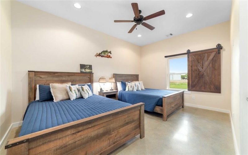 12601 FM 586, Brookesmith, TX 76827, 8 Habitaciones Habitaciones , ,6 BañosBaños,Residential,En Venta,12601 FM 586,21016397