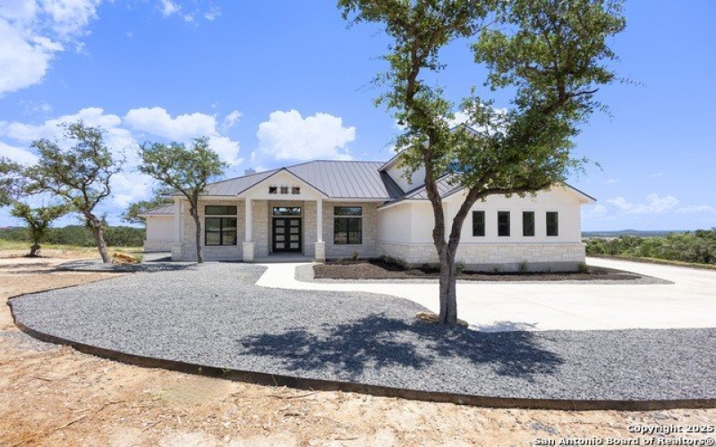 1193 Country Pike, Canyon Lake, TX 78133, 4 Bedrooms Bedrooms, ,5 BathroomsBathrooms,Residential,For Sale,1193 Country Pike,1888149