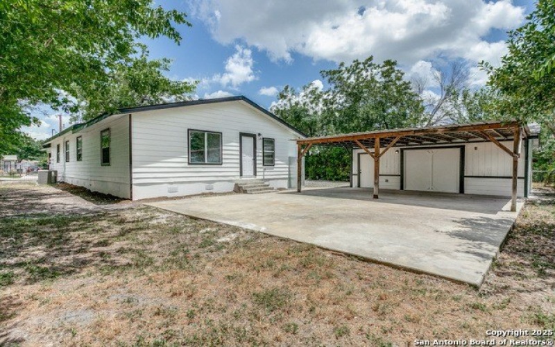 716 vickers, San Antonio, TX 78211, 4 Bedrooms Bedrooms, ,2 BathroomsBathrooms,Residential,For Sale,716 vickers,0,1888165