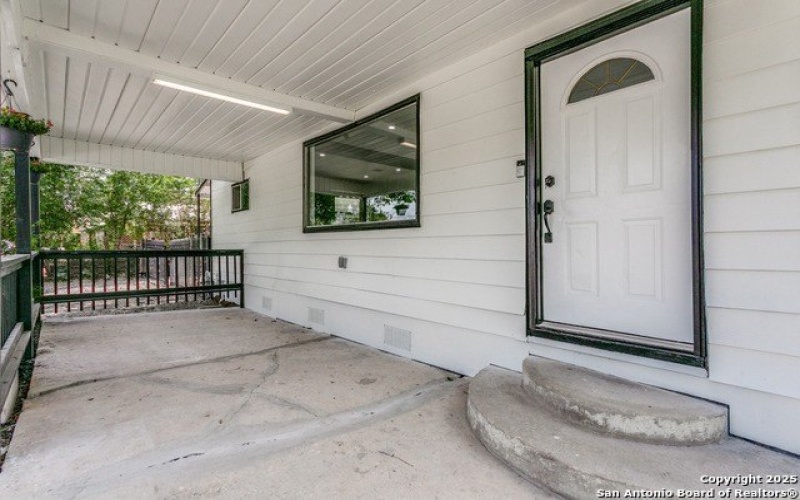 716 vickers, San Antonio, TX 78211, 4 Bedrooms Bedrooms, ,2 BathroomsBathrooms,Residential,For Sale,716 vickers,0,1888165