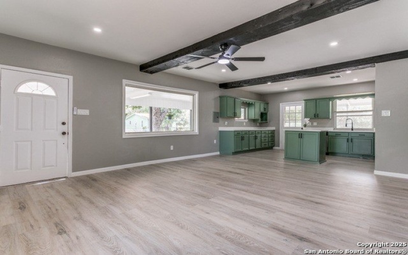 716 vickers, San Antonio, TX 78211, 4 Bedrooms Bedrooms, ,2 BathroomsBathrooms,Residential,For Sale,716 vickers,0,1888165