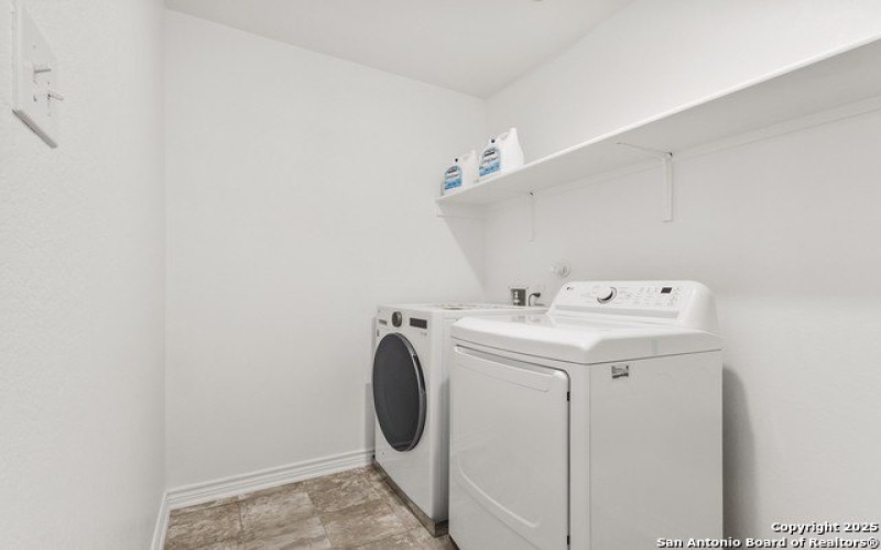 10643 W Military Drive #14, San Antonio, TX 78251, 3 Bedrooms Bedrooms, ,2 BathroomsBathrooms,Residential,For Sale,10643 W Military Drive #14,0,1888169