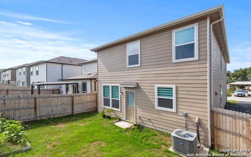 10643 W Military Drive #14, San Antonio, TX 78251, 3 Bedrooms Bedrooms, ,2 BathroomsBathrooms,Residential,For Sale,10643 W Military Drive #14,0,1888169