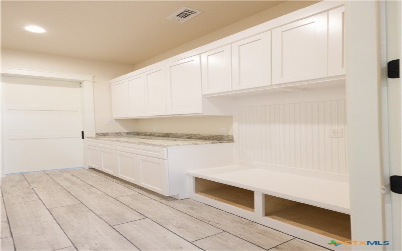 1193 Country Pike, Canyon Lake, TX 78133, 4 Habitaciones Habitaciones , ,5 BañosBaños,Residential,En Venta,1193 Country Pike,588158