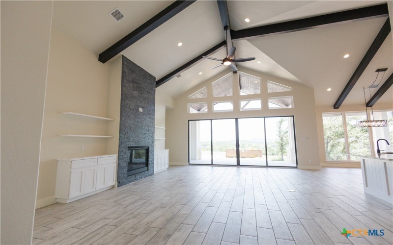 1193 Country Pike, Canyon Lake, TX 78133, 4 Habitaciones Habitaciones , ,5 BañosBaños,Residential,En Venta,1193 Country Pike,588158