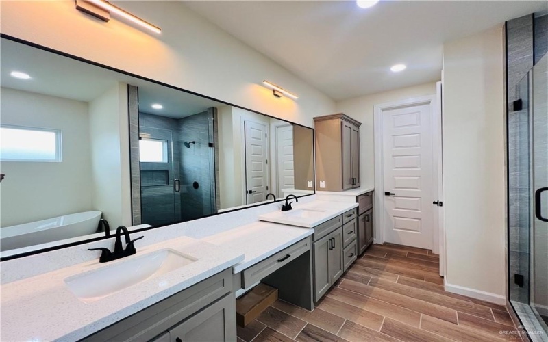 3412 Monte Cielo Drive, Weslaco, TX 78599, 4 Bedrooms Bedrooms, ,2 BathroomsBathrooms,Residential,For Sale,3412 Monte Cielo Drive,0,476961