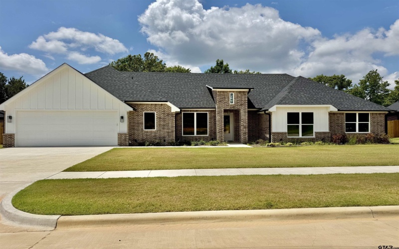 990 Mallard, Lindale, TX 75771, 4 Habitaciones Habitaciones , ,2 BañosBaños,Residential,En Venta,990 Mallard,25011520