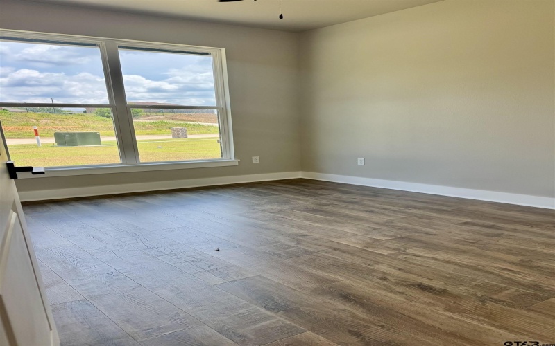 984 Mallard, Lindale, TX 75771, 4 Bedrooms Bedrooms, ,2 BathroomsBathrooms,Residential,For Sale,984 Mallard,25011523