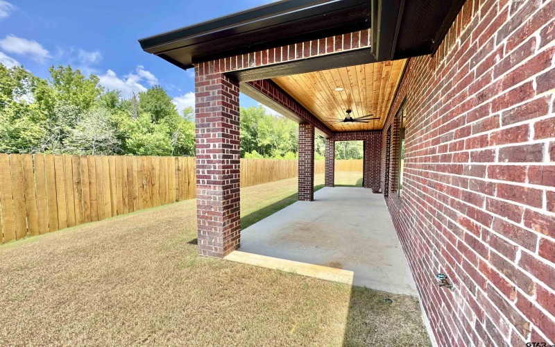 984 Mallard, Lindale, TX 75771, 4 Bedrooms Bedrooms, ,2 BathroomsBathrooms,Residential,For Sale,984 Mallard,25011523