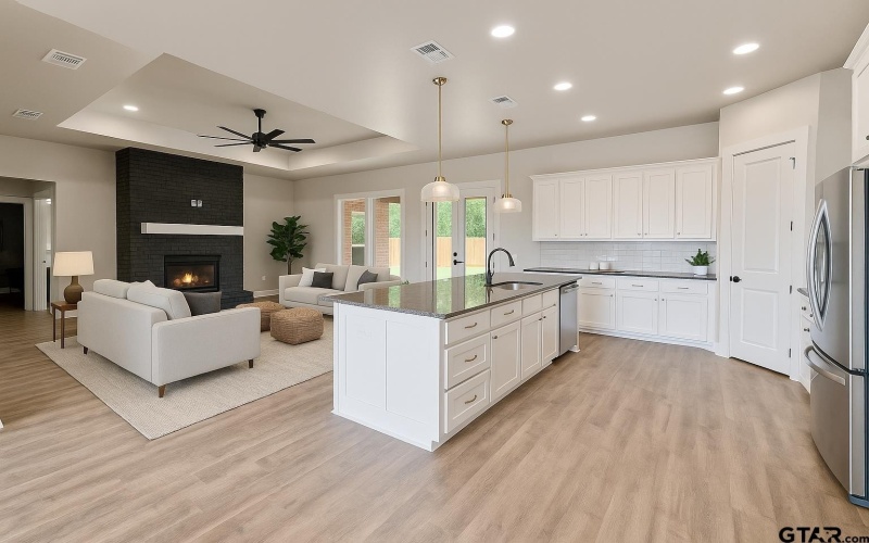 984 Mallard, Lindale, TX 75771, 4 Bedrooms Bedrooms, ,2 BathroomsBathrooms,Residential,For Sale,984 Mallard,25011523