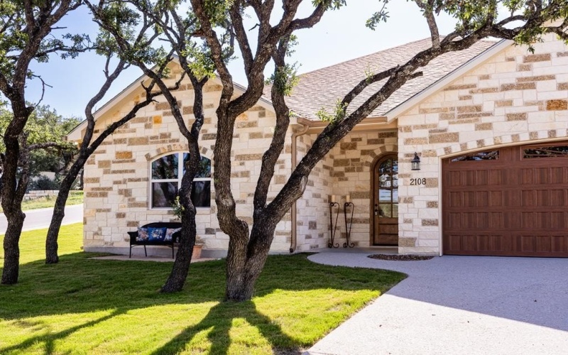 2108 Athens Ave, Kerrville, TX 78028, 3 Bedrooms Bedrooms, ,2 BathroomsBathrooms,Residential,For Sale,2108 Athens Ave,119915