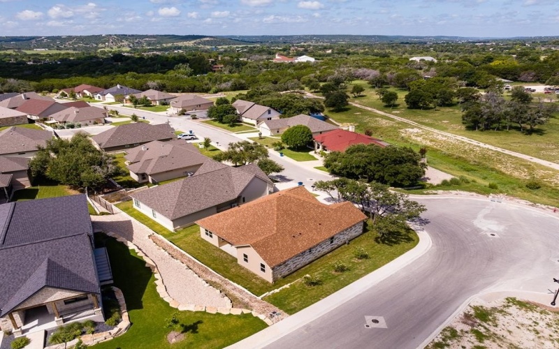 2108 Athens Ave, Kerrville, TX 78028, 3 Bedrooms Bedrooms, ,2 BathroomsBathrooms,Residential,For Sale,2108 Athens Ave,119915