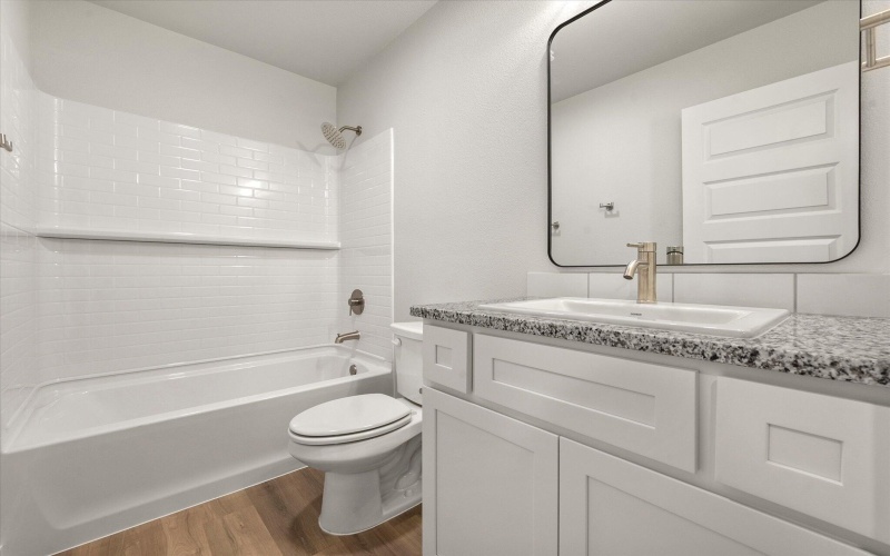 305 E 24th Street, Wolfforth, TX 79382, 3 Habitaciones Habitaciones , ,2 BañosBaños,Residential,En Venta,305 E 24th Street,0,202558474