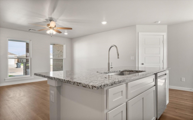 1329 N Colton Avenue, Lubbock, TX 79416, 3 Habitaciones Habitaciones , ,2 BañosBaños,Residential,En Venta,1329 N Colton Avenue,0,202558493
