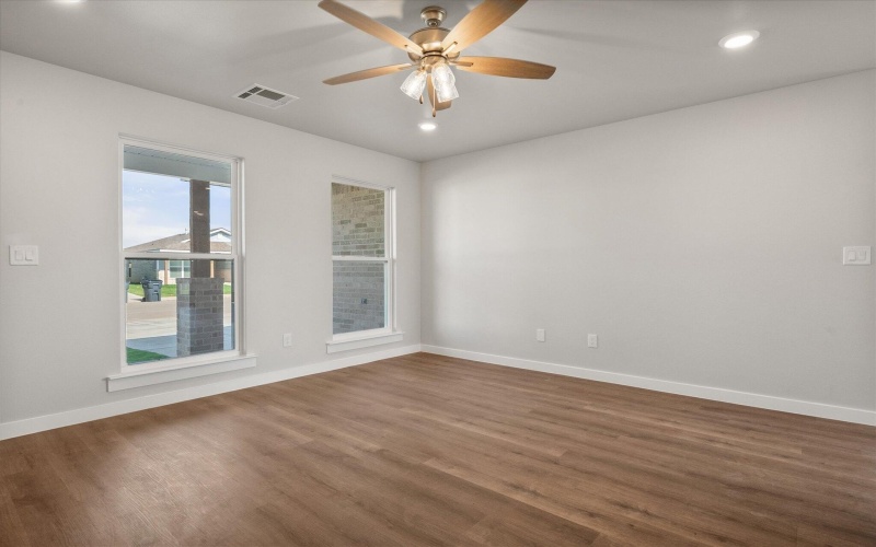 1329 N Colton Avenue, Lubbock, TX 79416, 3 Habitaciones Habitaciones , ,2 BañosBaños,Residential,En Venta,1329 N Colton Avenue,0,202558493