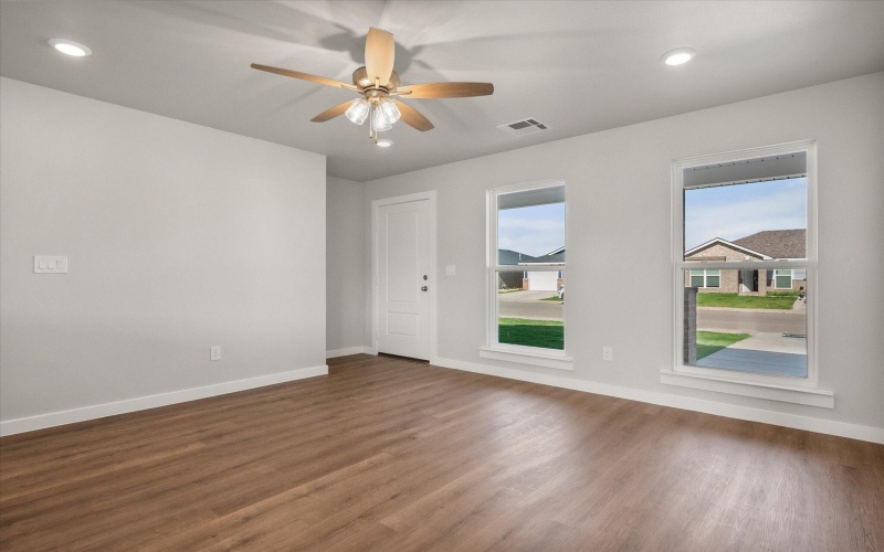 1329 N Colton Avenue, Lubbock, TX 79416, 3 Habitaciones Habitaciones , ,2 BañosBaños,Residential,En Venta,1329 N Colton Avenue,0,202558493