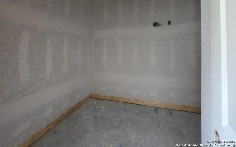 1231 Hightower Ln, San Antonio, TX 78245, 3 Habitaciones Habitaciones , ,2 BañosBaños,Residential,En Venta,1231 Hightower Ln,0,1888236