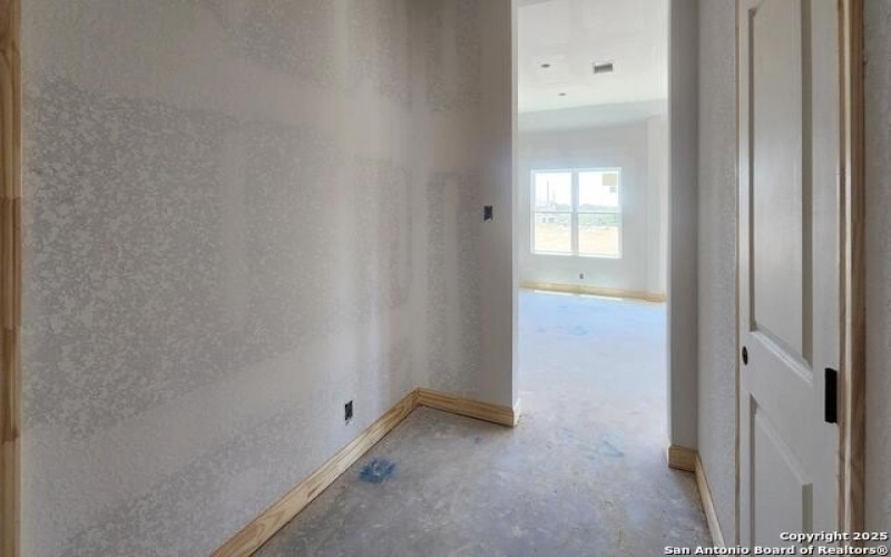 1231 Hightower Ln, San Antonio, TX 78245, 3 Habitaciones Habitaciones , ,2 BañosBaños,Residential,En Venta,1231 Hightower Ln,0,1888236