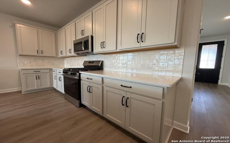 137 Beveridge, Seguin, TX 78155, 4 Habitaciones Habitaciones , ,2 BañosBaños,Residential,En Venta,137 Beveridge,0,1888299