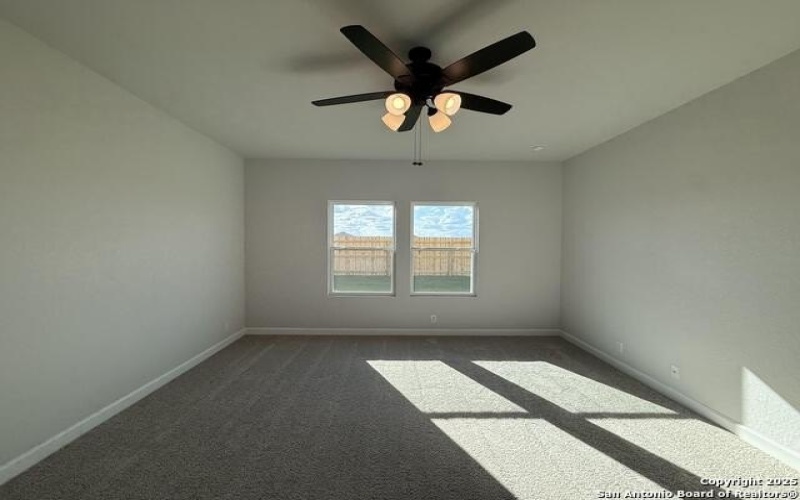 137 Beveridge, Seguin, TX 78155, 4 Habitaciones Habitaciones , ,2 BañosBaños,Residential,En Venta,137 Beveridge,0,1888299