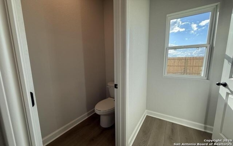 137 Beveridge, Seguin, TX 78155, 4 Habitaciones Habitaciones , ,2 BañosBaños,Residential,En Venta,137 Beveridge,0,1888299