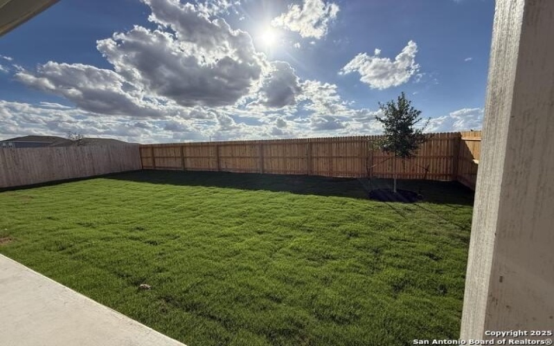 137 Beveridge, Seguin, TX 78155, 4 Habitaciones Habitaciones , ,2 BañosBaños,Residential,En Venta,137 Beveridge,0,1888299