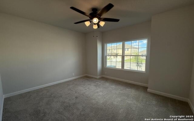 137 Beveridge, Seguin, TX 78155, 4 Habitaciones Habitaciones , ,2 BañosBaños,Residential,En Venta,137 Beveridge,0,1888299