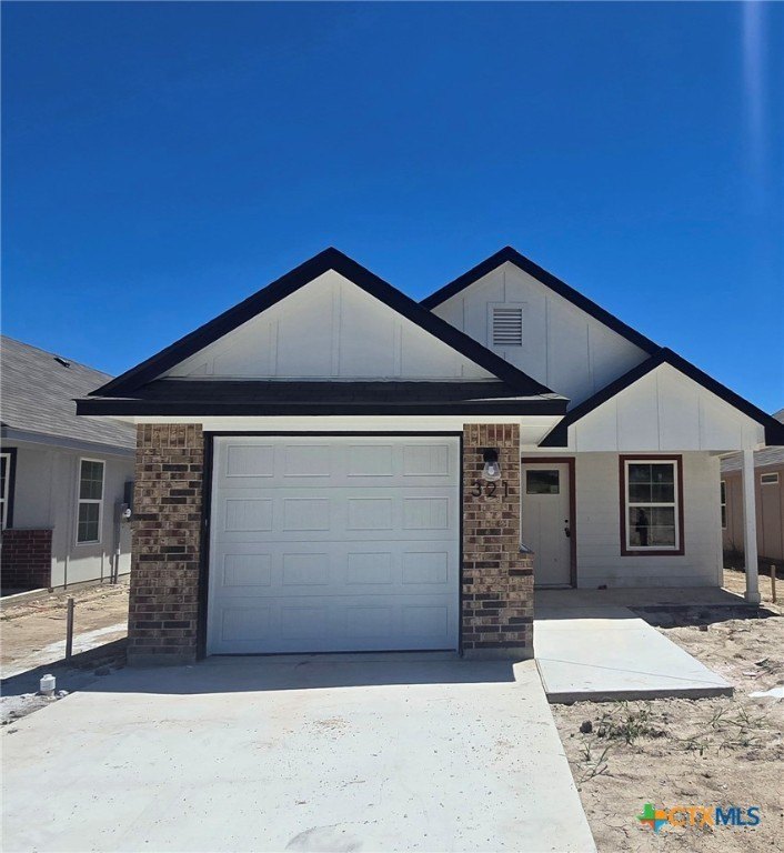 321 Monty Avenue, Copperas Cove, TX 76522, 3 Bedrooms Bedrooms, ,2 BathroomsBathrooms,Residential,For Sale,321 Monty Avenue,588085