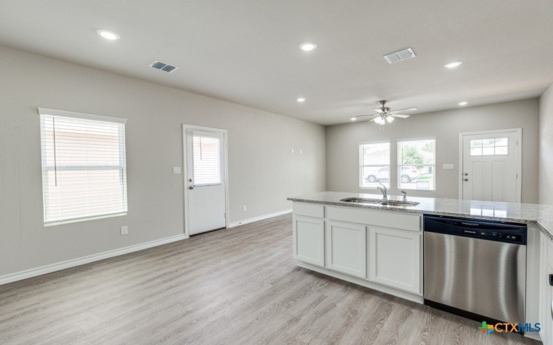 243 Mar Hill, Seguin, TX 78155, 3 Bedrooms Bedrooms, ,2 BathroomsBathrooms,Residential,For Sale,243 Mar Hill,588188