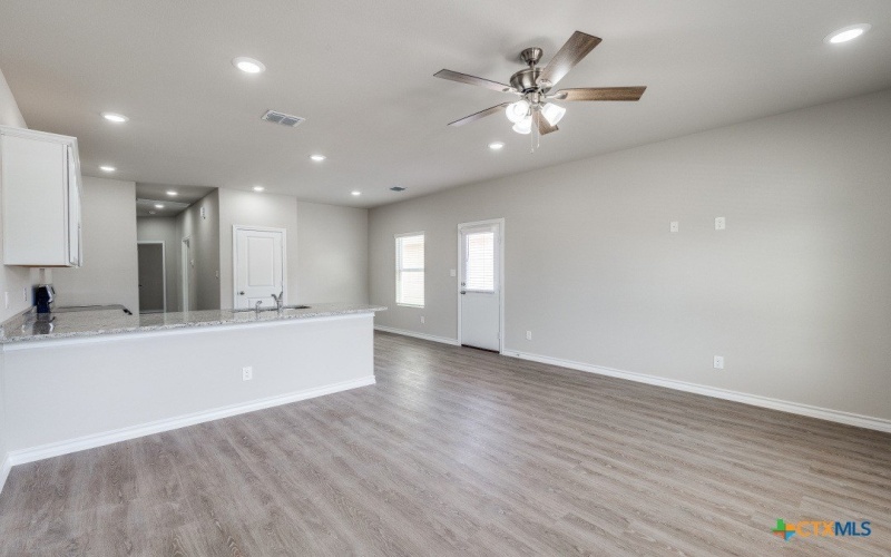 243 Mar Hill, Seguin, TX 78155, 3 Bedrooms Bedrooms, ,2 BathroomsBathrooms,Residential,For Sale,243 Mar Hill,588188