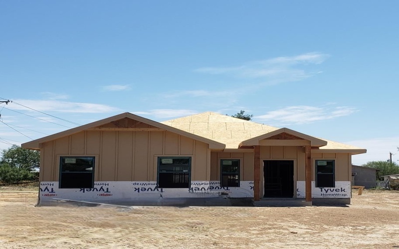 2786 RODRIGUEZ ST., Eagle Pass, TX 78852, 3 Bedrooms Bedrooms, ,2 BathroomsBathrooms,Residential,For Sale,2786 RODRIGUEZ ST.,0,81489