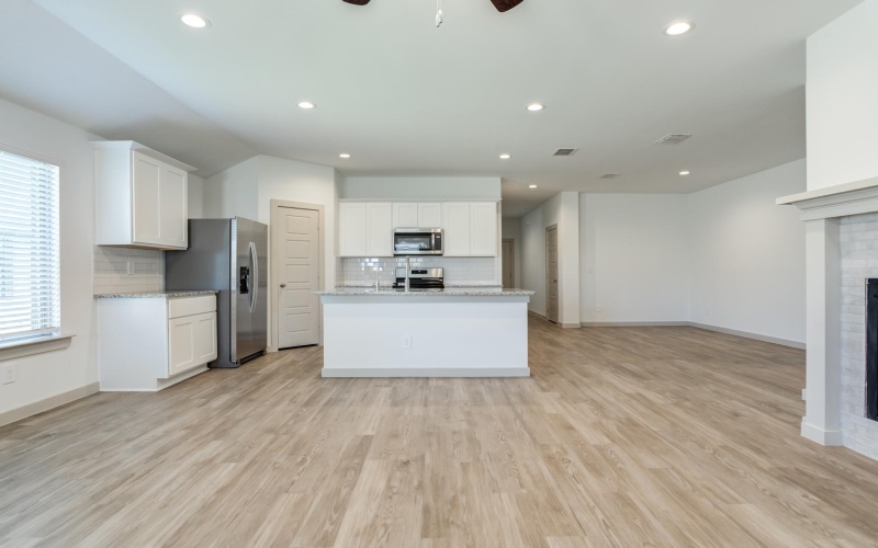 2922 134th Street, Lubbock, TX 79423, 4 Habitaciones Habitaciones , ,3 BañosBaños,Residential,En Venta,2922 134th Street,202558531