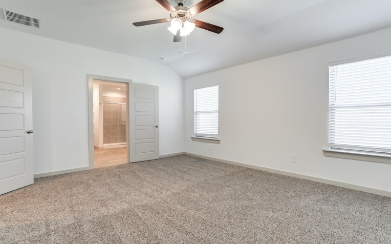 2922 134th Street, Lubbock, TX 79423, 4 Habitaciones Habitaciones , ,3 BañosBaños,Residential,En Venta,2922 134th Street,202558531